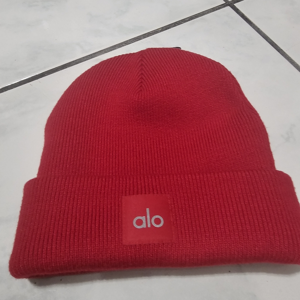 ALO beanie